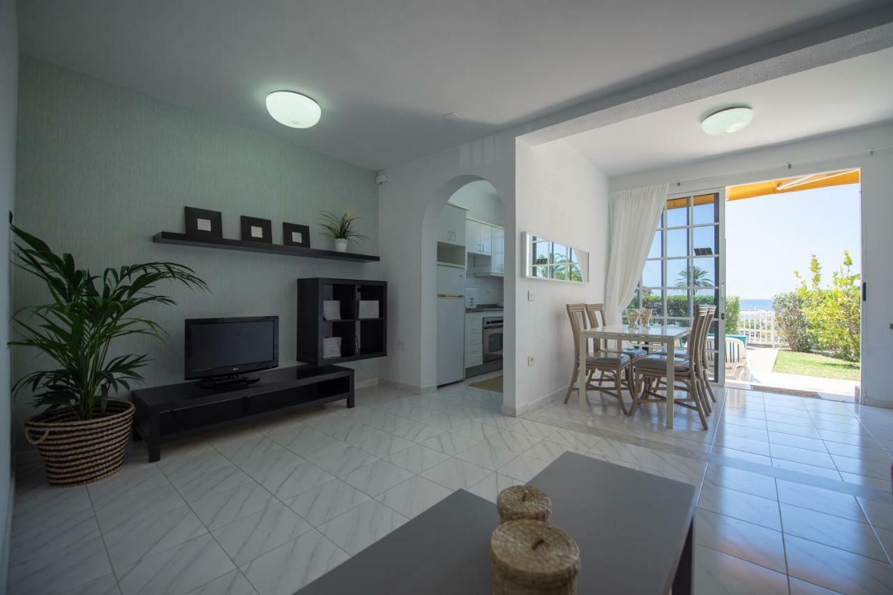 First Line San Agustin Apartment Exterior photo