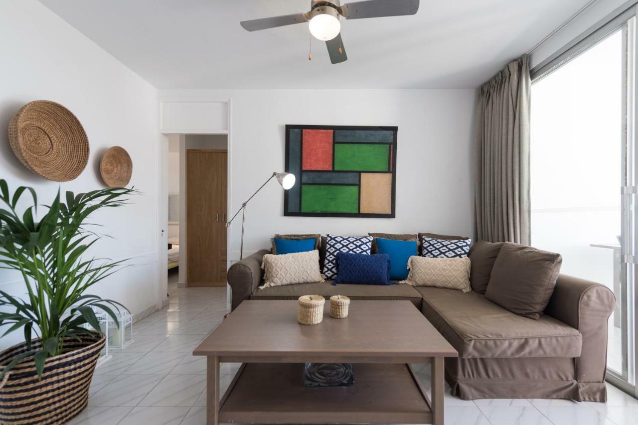 First Line San Agustin Apartment Exterior photo